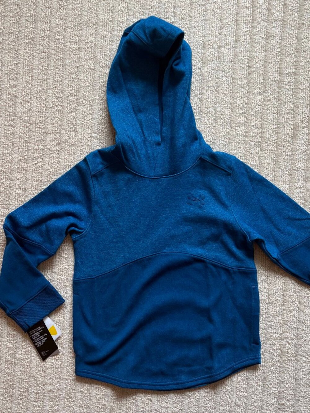 Under Armour pullover hoodie youth size medium NWT